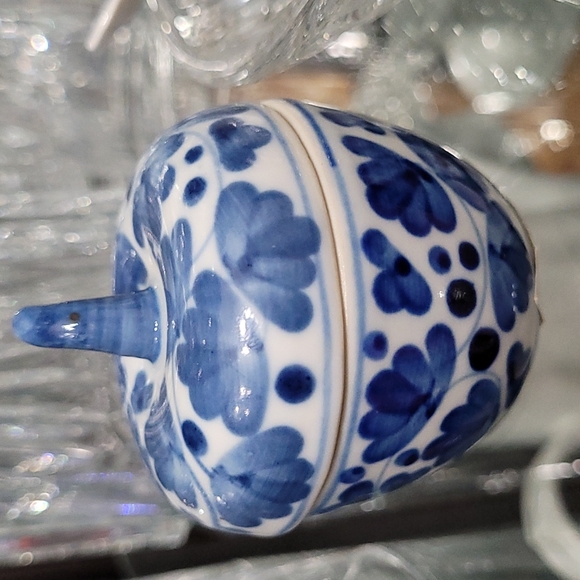 Shafford Trinket Apple- Floral print - Picture 4 of 4